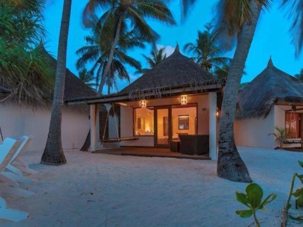 Angaga Island Resort And Spa Exterior foto