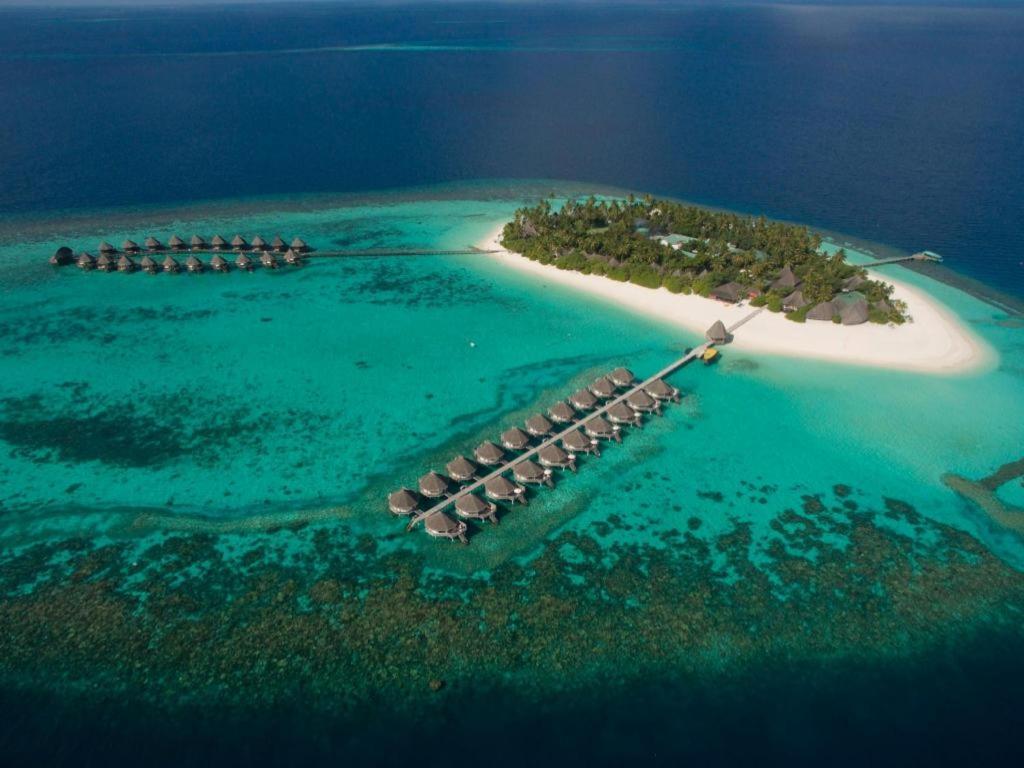 Angaga Island Resort And Spa Exterior foto